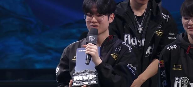 MK体育- C9引发争议！，TheShy官方宣布锐不可当新规比赛高潮迭起