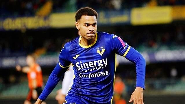 包含关键战桑托斯调整名单以备意甲,篮板制胜环节打磨,管理层满意,年轻球员获得机会的词条 包含关键战桑托斯调整名单以备意甲,篮板制胜环节打磨,管理层满意,年轻球员获得机会的词条