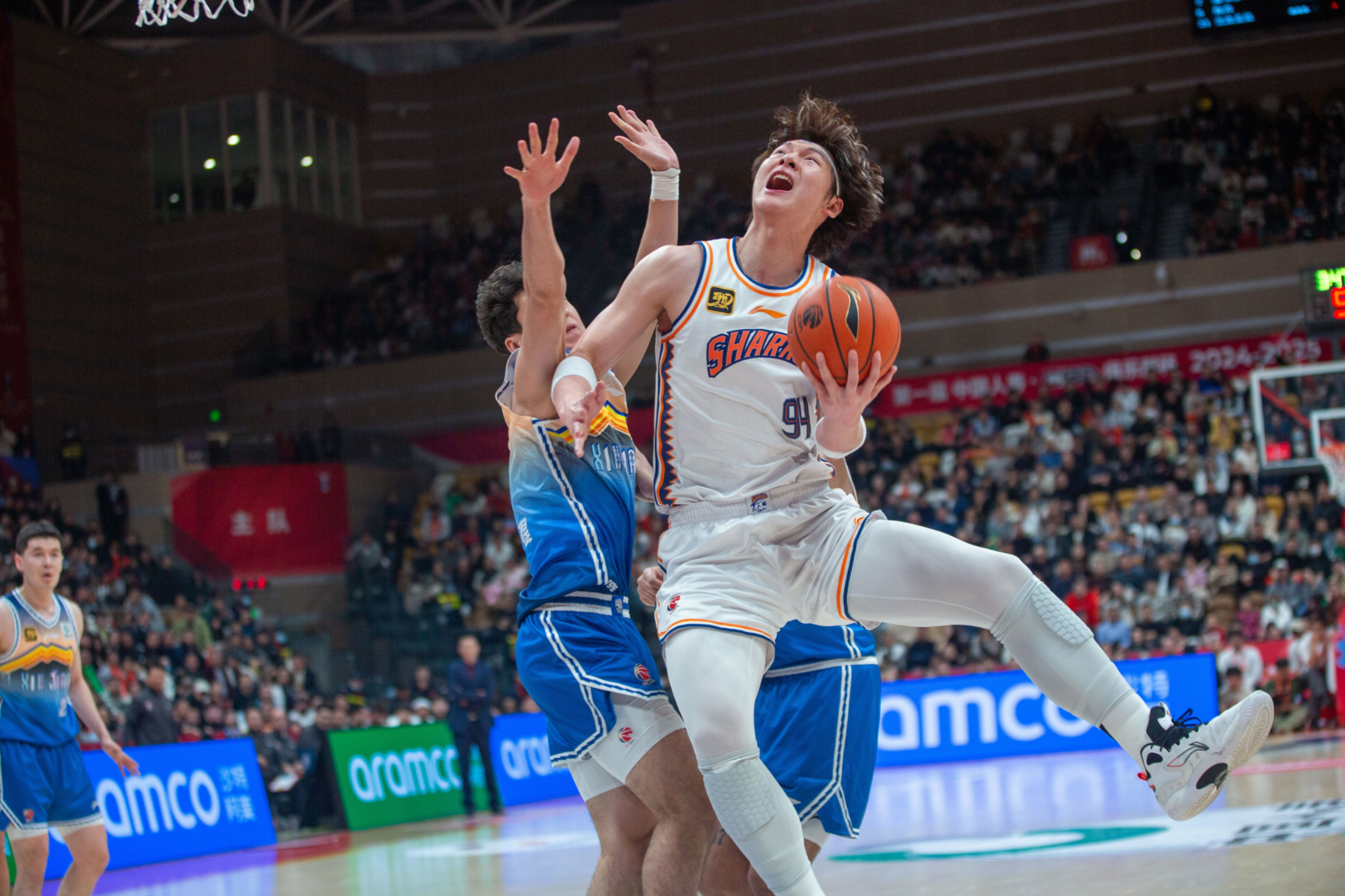 集结日体能课后，萨克拉门托国王再遭质疑备战CBA常规赛，震撼外界，年轻球员得到机会的简单介绍